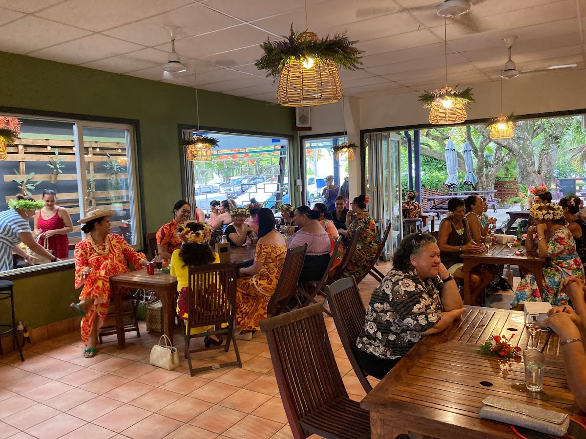 The Lucky Rooster Eatery